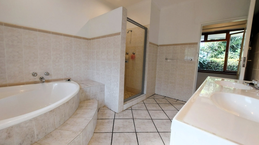 9 Bedroom Property for Sale in Montclair Western Cape